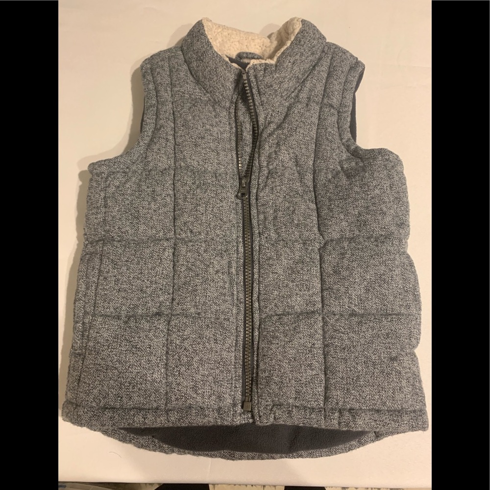 Boys old navy puff vest